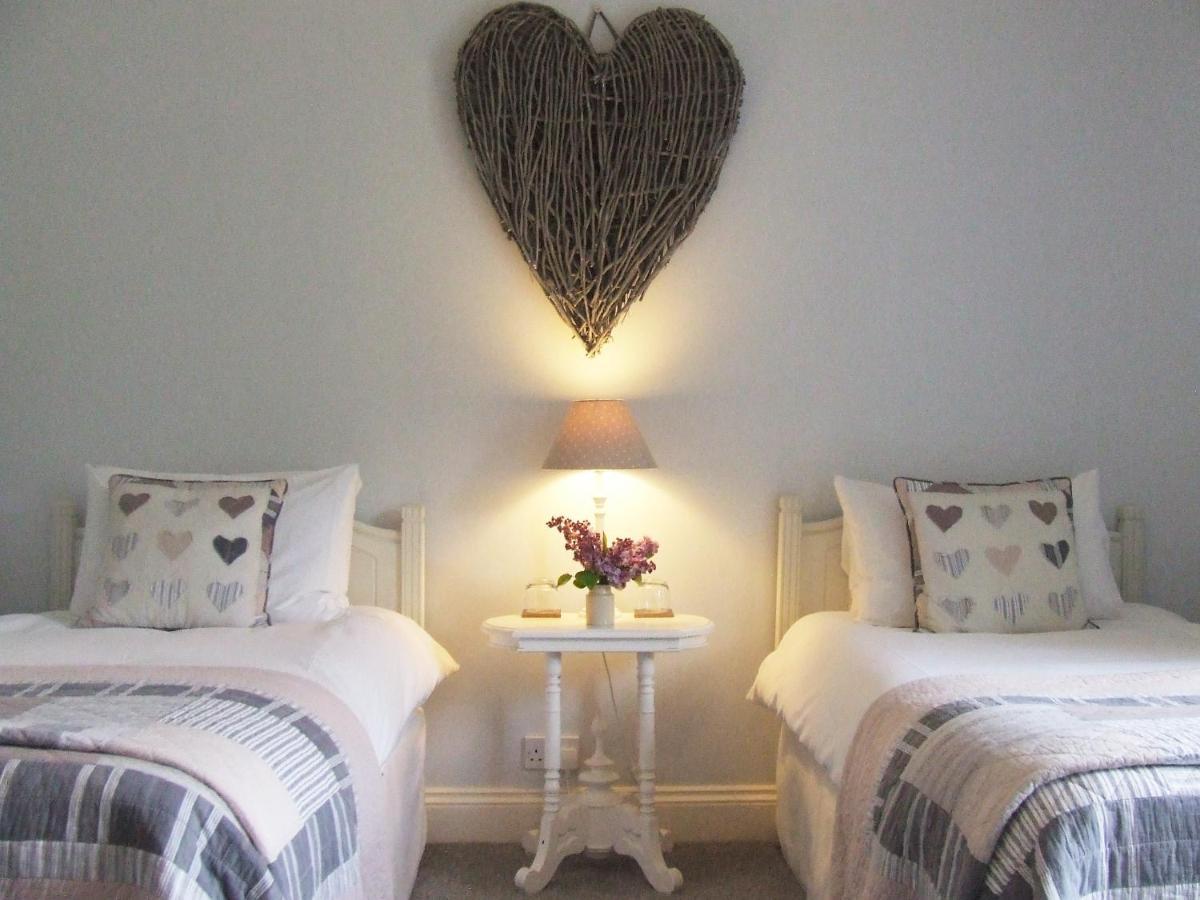 אוקהמפטון Lobhill Farmhouse Bed And Breakfast And Self Catering Accommodation מראה חיצוני תמונה