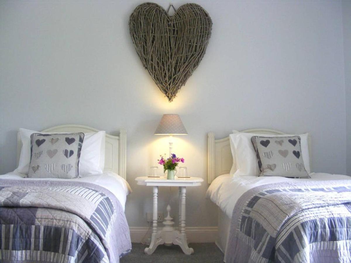אוקהמפטון Lobhill Farmhouse Bed And Breakfast And Self Catering Accommodation חדר תמונה